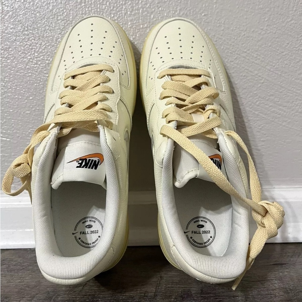Nike Air Force 1 '07 LX Coconut Milk/Light Bone Sneaker Women Size 9 DO9456 100 - Picture 8 of 11